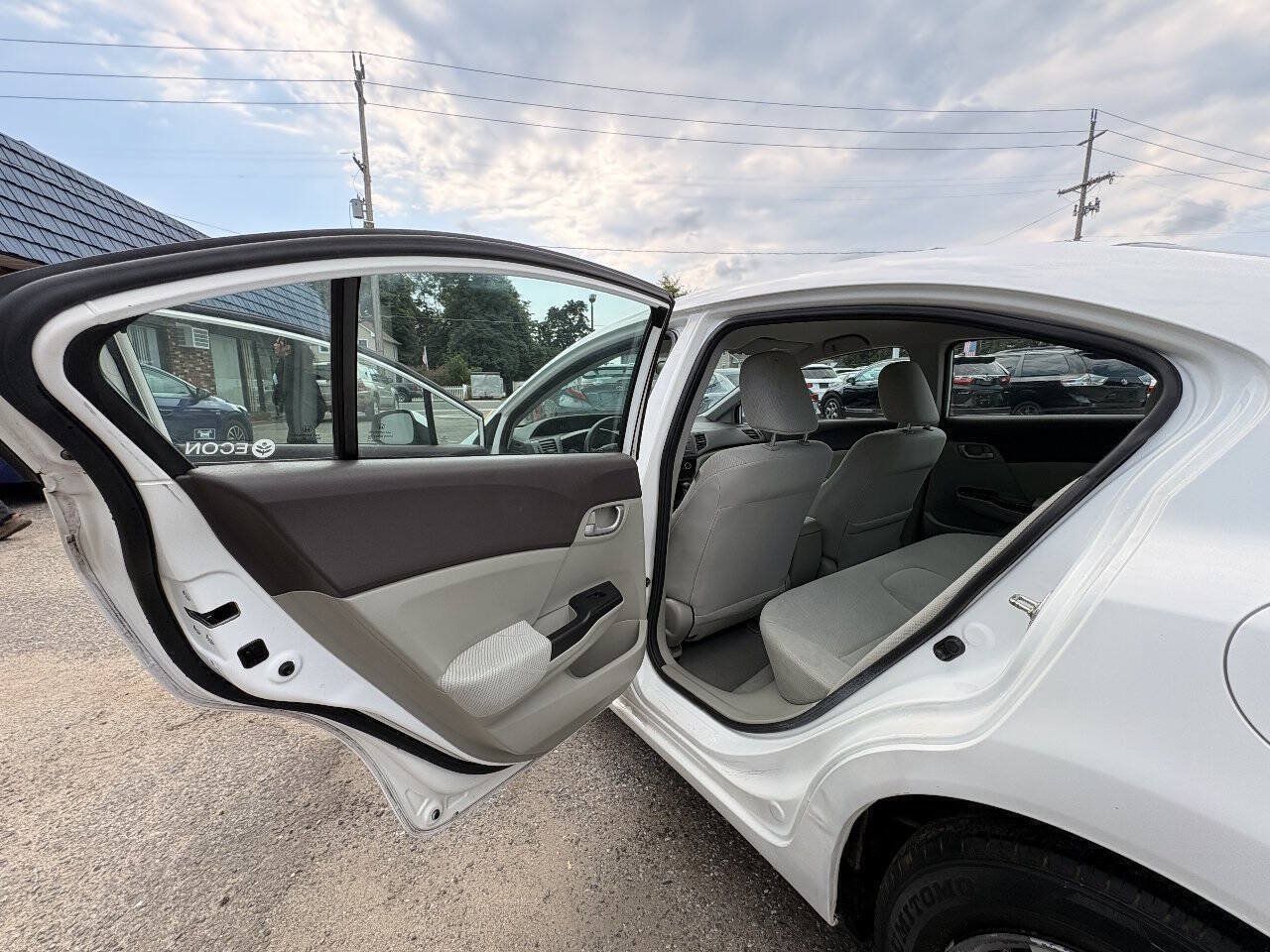Used 2012 Honda Civic LX image 17