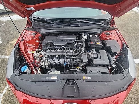 Certified 2023 Hyundai Elantra SEL image 21