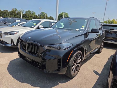 Used 2026 BMW X5 xDrive40i w/ M Sport Package AWD/4WD image 4