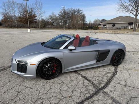 Used 2018 Audi R8 V10 image 9