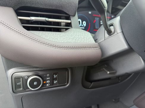 New 2026 Ford Explorer Platinum RWD image 18