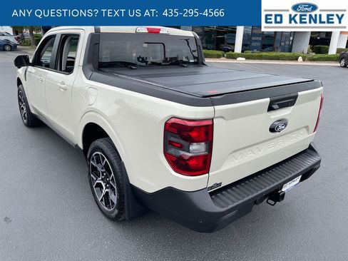 Used 2025 Ford Maverick Lariat w/ 4K Tow Package AWD/4WD image 27