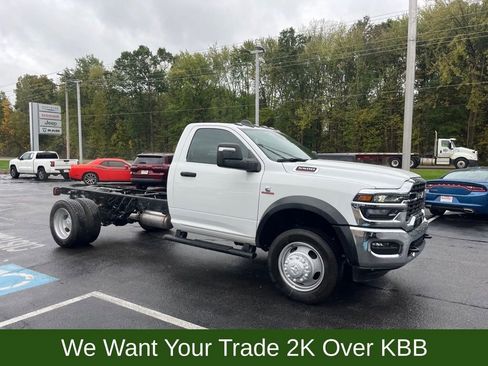 Used 2025 RAM 5500 Tradesman image 6