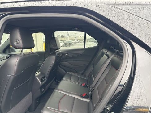 Used 2023 Chevrolet Equinox RS w/ RS Leather Package image 6