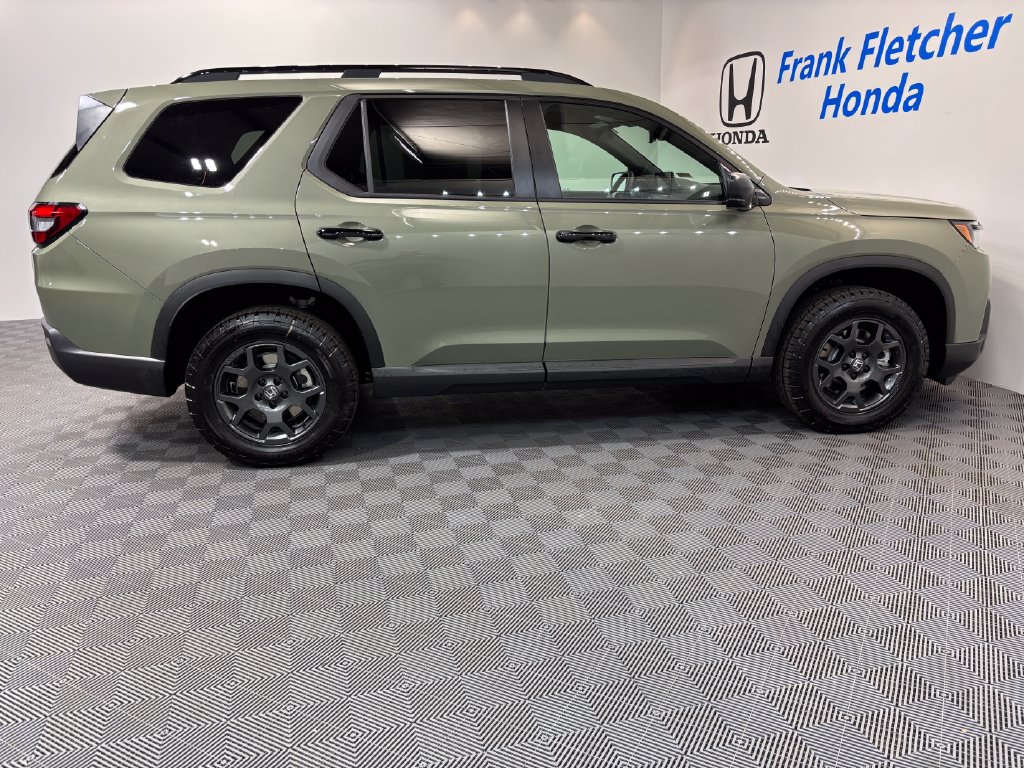 New 2026 Honda Pilot TrailSport image 8