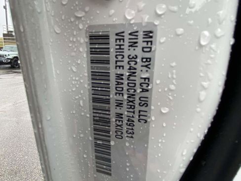 Certified 2024 Jeep Compass Limited image 12