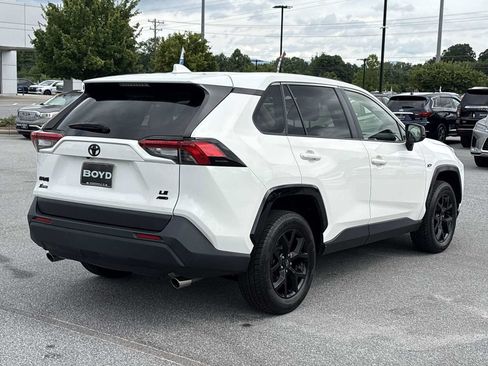 Used 2023 Toyota RAV4 LE AWD/4WD image 6