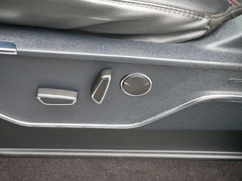 Used 2021 Ford F150 Lariat image 17