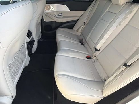 Used 2025 Mercedes-Benz GLE 350 4MATIC image 18