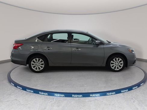 Used 2017 Nissan Sentra S FWD image 5