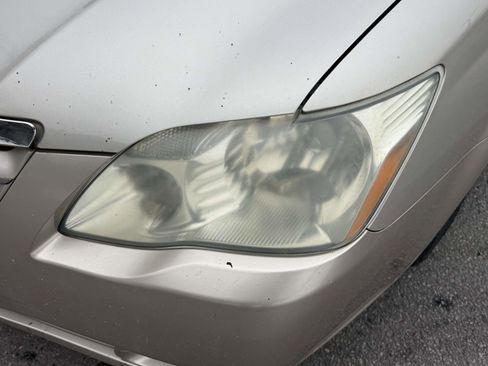 Used 2006 Toyota Avalon Limited image 9