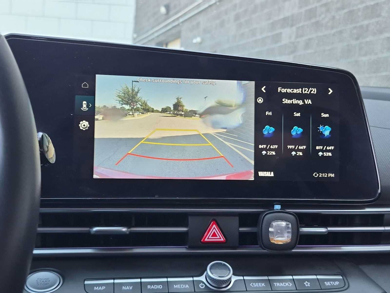 Used 2024 Hyundai Elantra SEL w/ Convenience Package FWD image 29