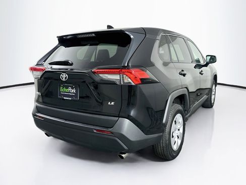 Used 2025 Toyota RAV4 LE FWD image 9