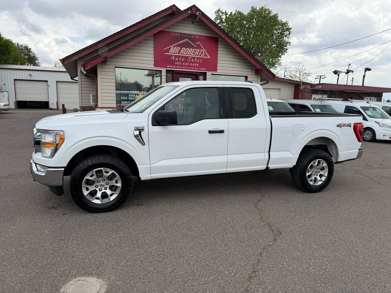Used 2022 Ford F150 XLT w/ Equipment Group 301A Mid AWD/4WD image 5