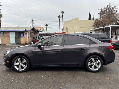 Used 2015 Chevrolet Cruze LT image 9