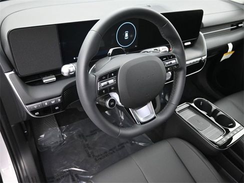 New 2025 Hyundai Ioniq 5 SEL image 15