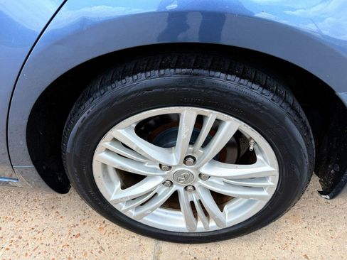Used 2010 INFINITI G37 Journey w/ Premium Pkg image 10