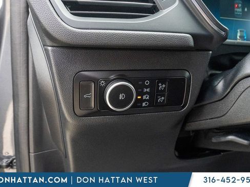 Used 2023 Ford Escape Platinum AWD/4WD image 19