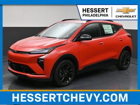 New 2027 Chevrolet Bolt RS w/ Technology Package FWD image 1