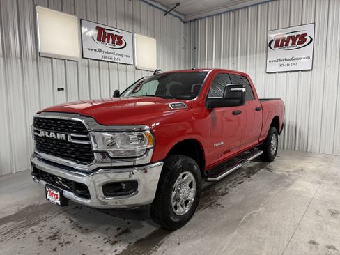 Used 2024 RAM 2500 Big Horn w/ Bed Utility Group image 15