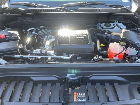 Used 2025 GMC Sierra 1500 AT4 w/ AT4 Premium Package image 30