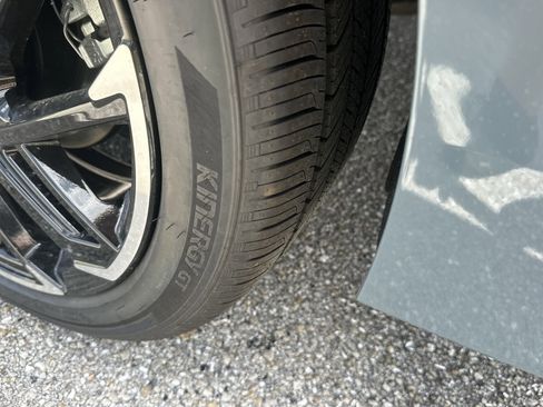 New 2026 Nissan Sentra SR FWD image 11