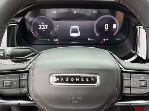 Used 2024 Jeep Wagoneer Launch Edition AWD/4WD image 13