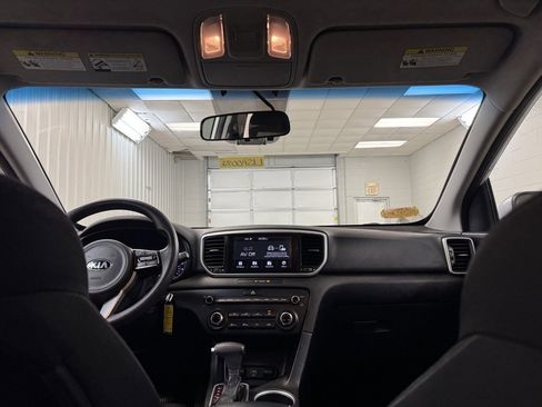Used 2021 Kia Sportage LX image 19