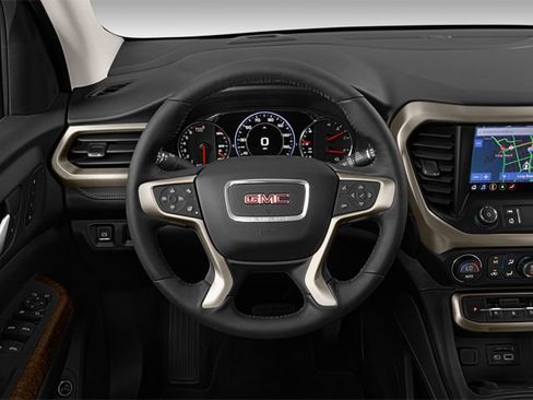Used 2023 GMC Acadia Denali w/ Trailering Package AWD/4WD image 8