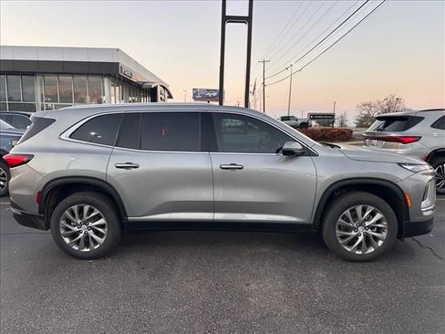 New 2026 Buick Enclave Preferred w/ Power Package image 12