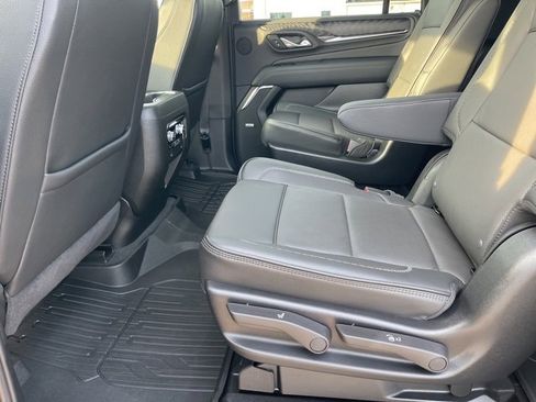 Used 2024 GMC Yukon XL Denali w/ Max Trailering Package image 20