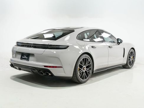 Certified 2025 Porsche Panamera GTS AWD/4WD image 10