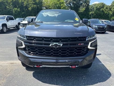 Used 2024 Chevrolet Tahoe Z71 w/ Luxury Package AWD/4WD image 8