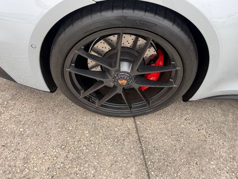 Used 2025 Porsche 911 Carrera 4 GTS image 11