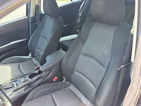 Used 2016 MAZDA MAZDA3 i Touring FWD image 10
