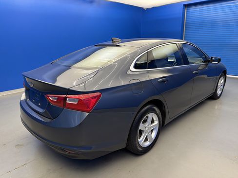 Used 2019 Chevrolet Malibu LS FWD image 7