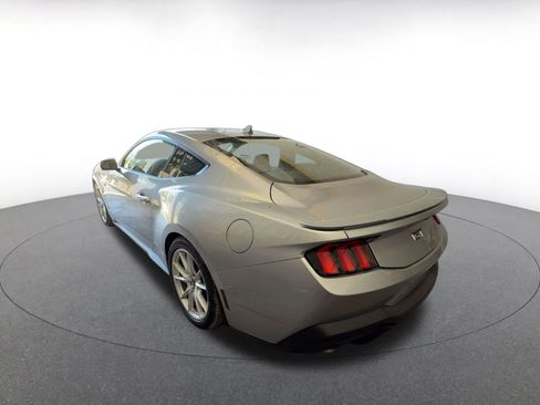 Used 2025 Ford Mustang GT Premium image 10