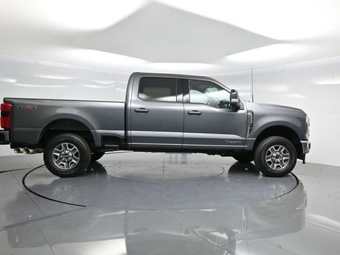 Used 2024 Ford F250 Lariat image 47