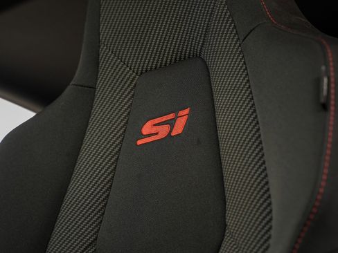 Used 2019 Honda Civic Si image 15