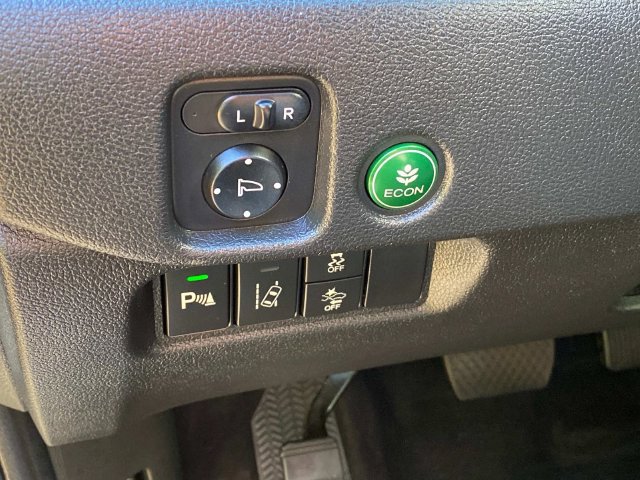 Used 2018 Honda Pilot Elite image 15