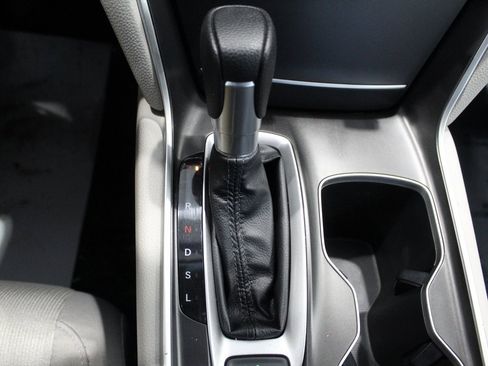 Used 2021 Honda Accord LX image 28