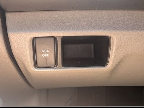 Used 2010 Honda Accord LX image 21