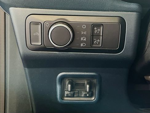 Used 2024 Ford Maverick Lariat w/ Black Appearance Package image 10