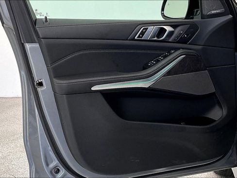 Used 2025 BMW X5 xDrive40i image 23