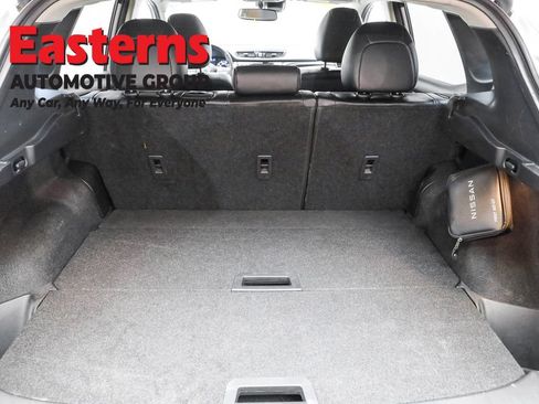 Used 2022 Nissan Rogue Sport SL w/ Premium Package AWD/4WD image 9