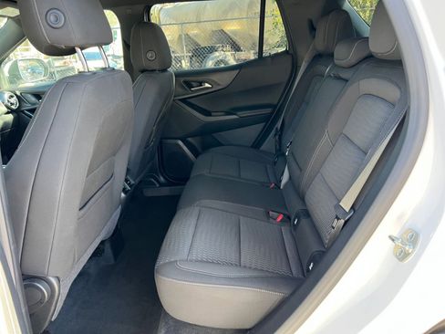 Used 2025 Chevrolet Equinox LT image 33