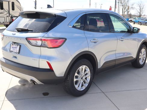 Used 2022 Ford Escape SE w/ Convenience Package image 6