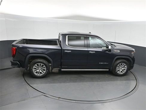 Used 2023 GMC Sierra 1500 Denali w/ Technology Package image 28