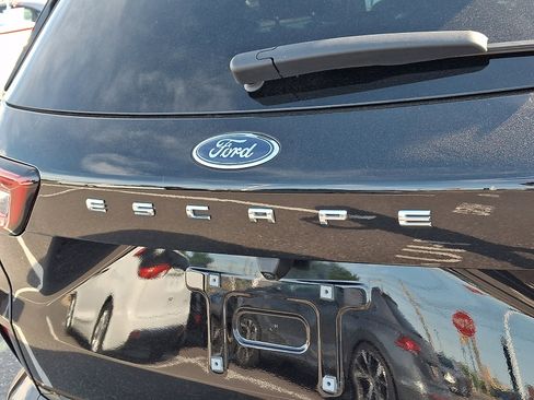 Used 2024 Ford Escape ST-Line AWD/4WD image 29