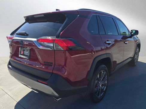 Used 2023 Toyota RAV4 Limited w/ Limited Grade Weather Package AWD/4WD image 3